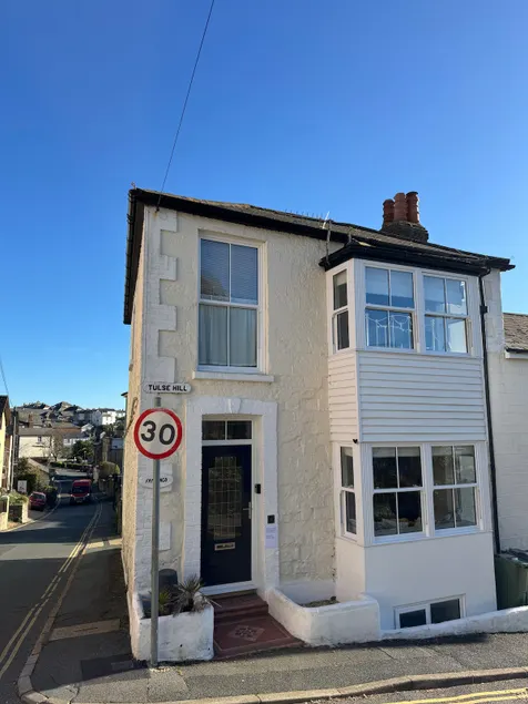 Fandango large 3 bedroom character home, Ventnor - Image 1