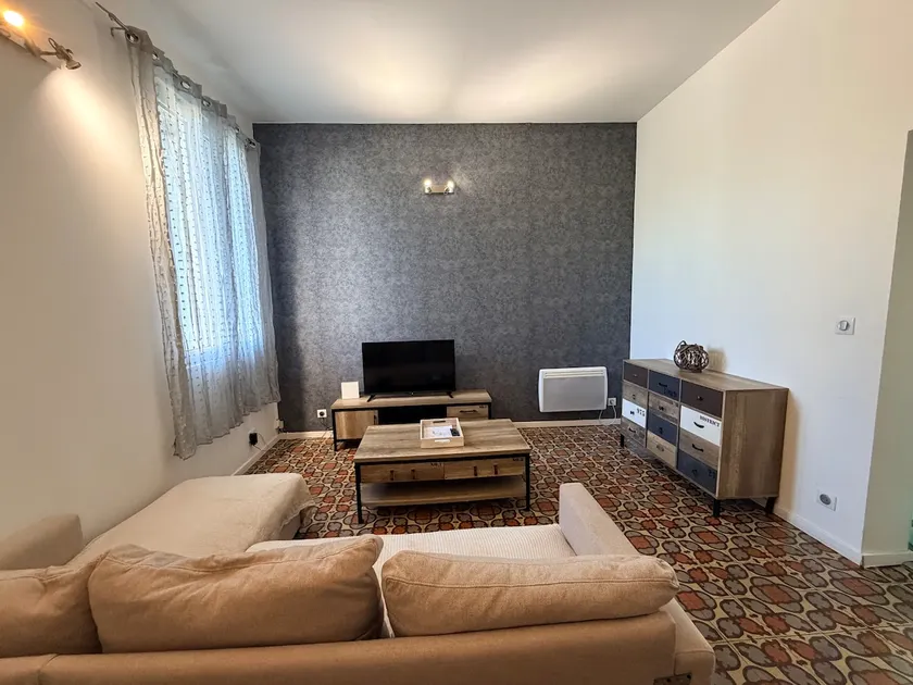 2-bedroom apartment in Beziers, 15 m from the beaches - Image 1
