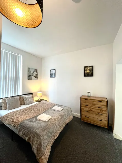 BELMONT Apartments - Image 1
