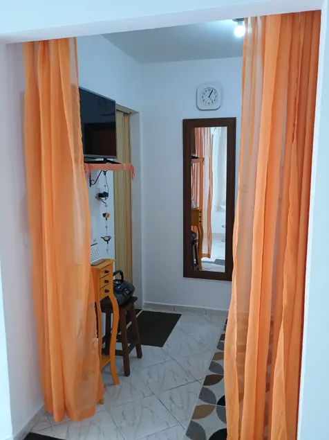 Entire house/Suite Room in SJC, near Shopping - Image 1