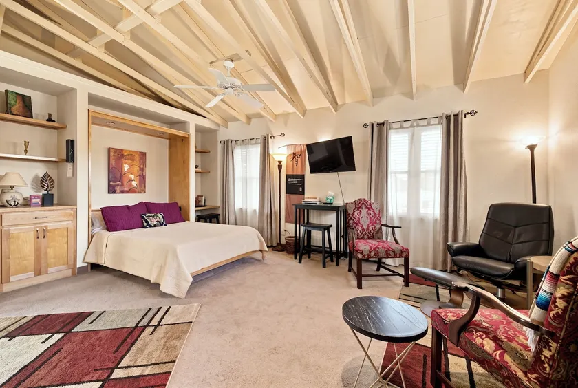 Fayetteville Midtown Retreat | Minutes to downtown - Image 1