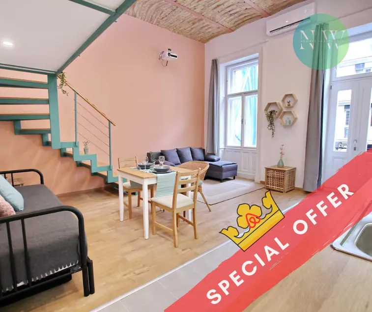 Awesome Budapest Downtown Studio w Balcony & Free Private Parking - Image 1