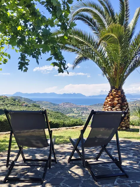 Panoramic Casetta with Patio - Image 1