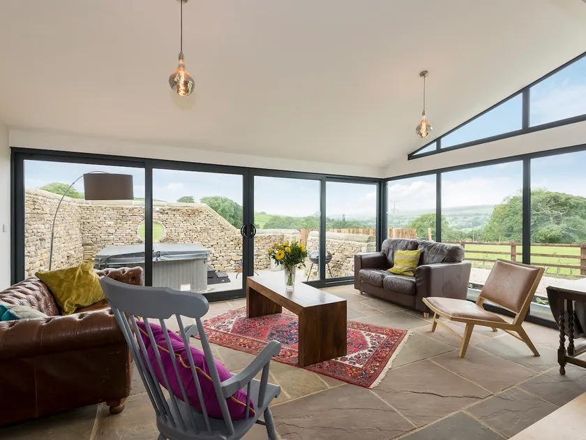 Moorgate Cottage - Ukc3380 - Image 1