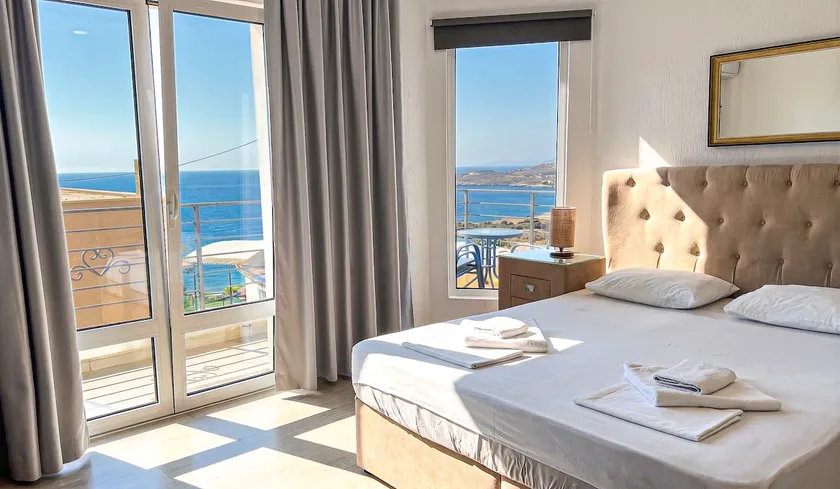 1 OpenSea Apartment balcony Sea View Sun Loungers - Image 1