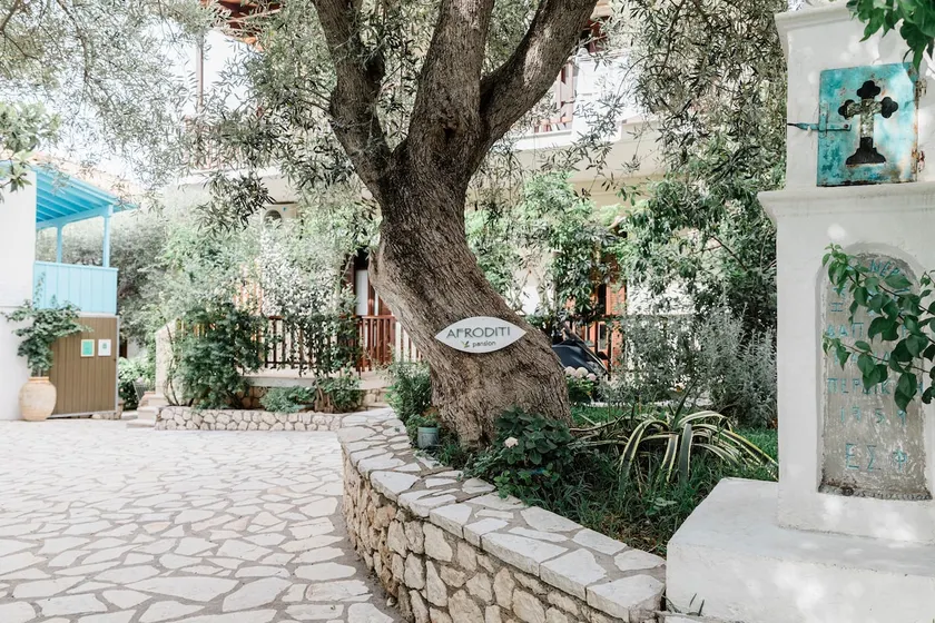Spacious apartment in Lefkada-Agios Nikitas - Image 1
