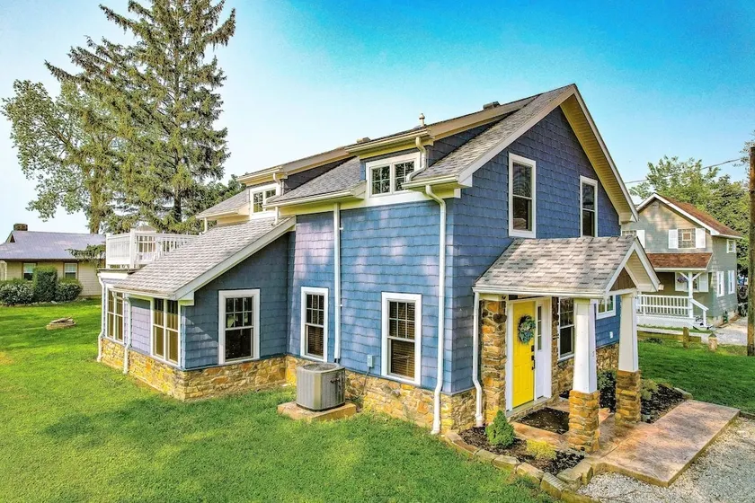 3BR / 2BA Lake Home: à quelques pas de la plage / parc privé - à 19 km de Cedar Point - Image 1