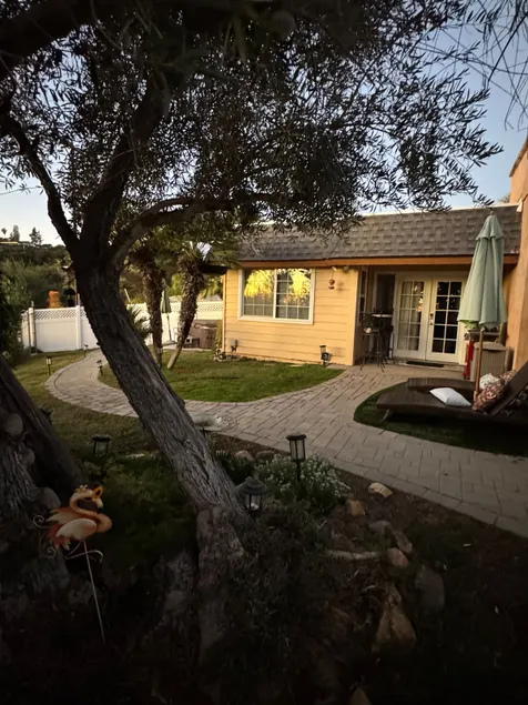 Peaceful Fallbrook Country Views - Image 1