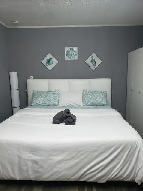 Cozy Guest Suite by Hard Rock Guitar Hotel FL” - Image 1