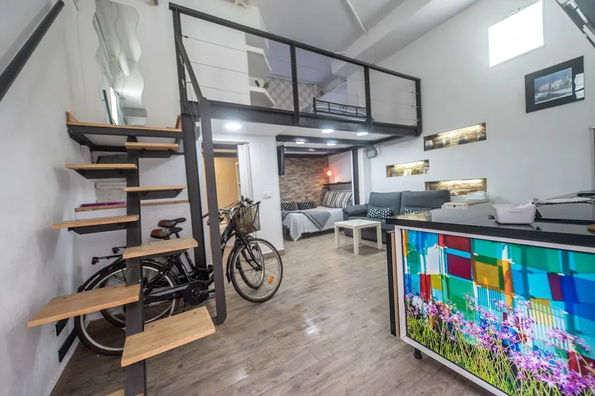 THE FOToGRAPHER LOFT - Image 1