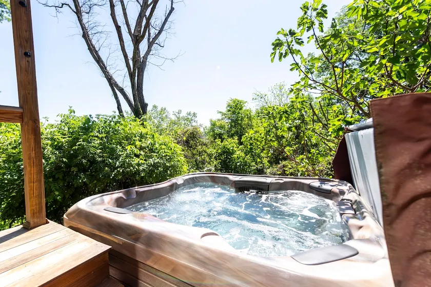 Hot Tub Retreat | River Views | Near Downtown - Image 1
