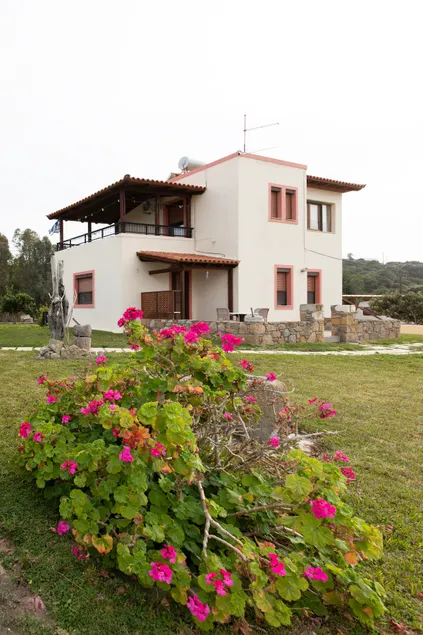 VILLA ANTONIS - Image 1