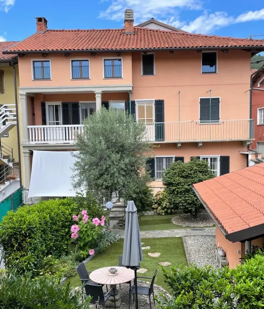Camellia House - Image 1