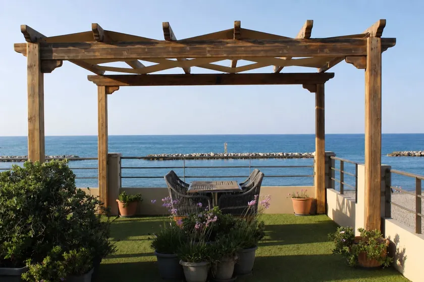 Xristinas Seaside Apartments - Image 1