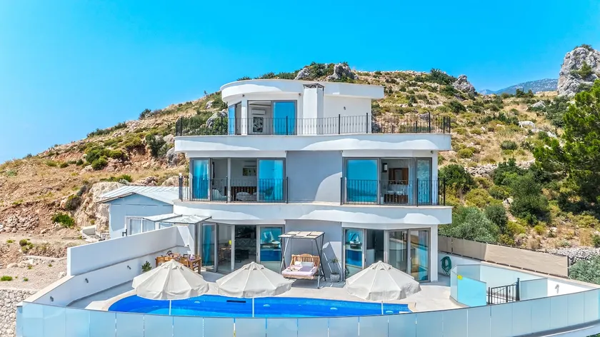 Luxury Valley‑View Escape in Islamlar - Image 1