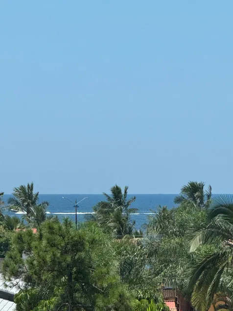 Beach view resort apartment with gourmet balcony - Image 1