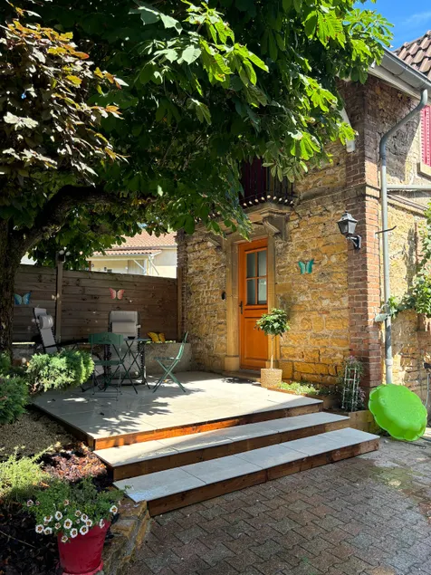 Charming air-conditioned cottage - Image 1