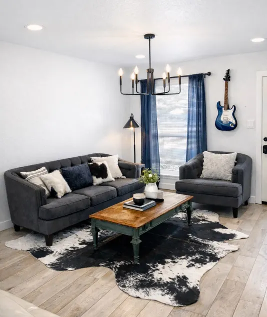 Keep Austin Putting, Stylish South ATX retreat. - Image 1