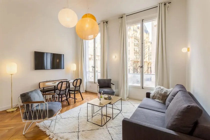 Cosy in Sentier. Montmartre by Habitat Parisien - Image 1