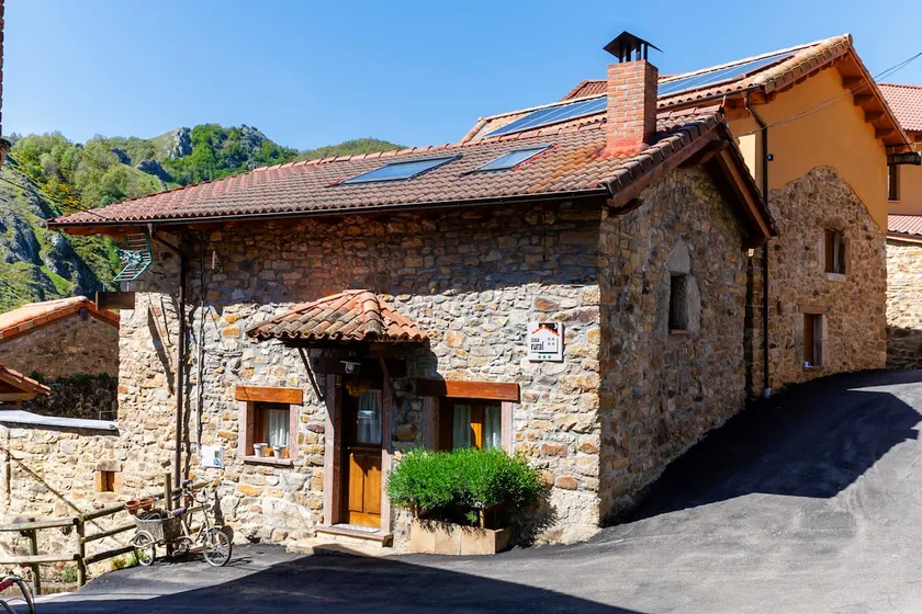 El Refugio II de Verdiago - Image 1