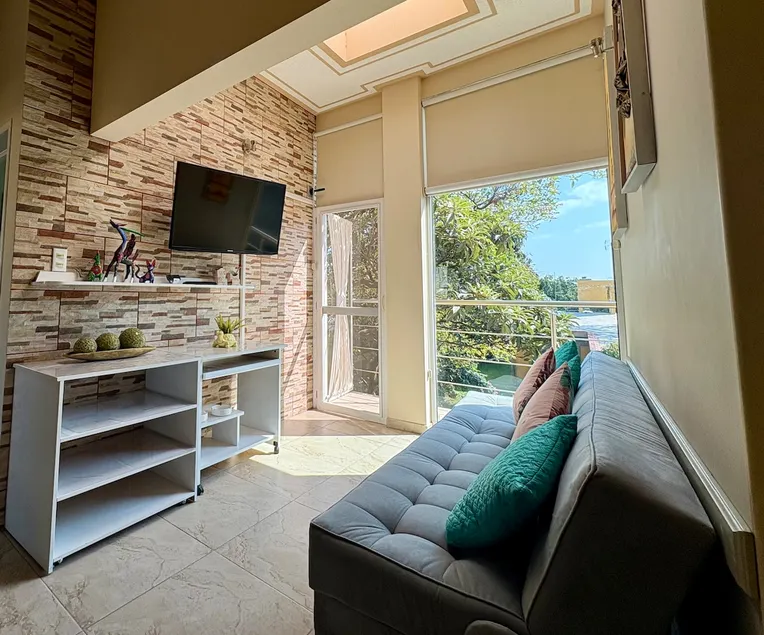 Entire apartment for rest or work - Image 1