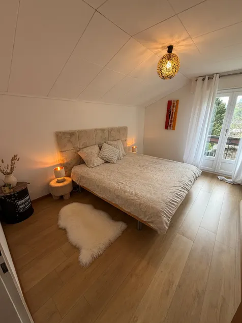 Rooms without kitchen in the Swiss Alps - Image 1