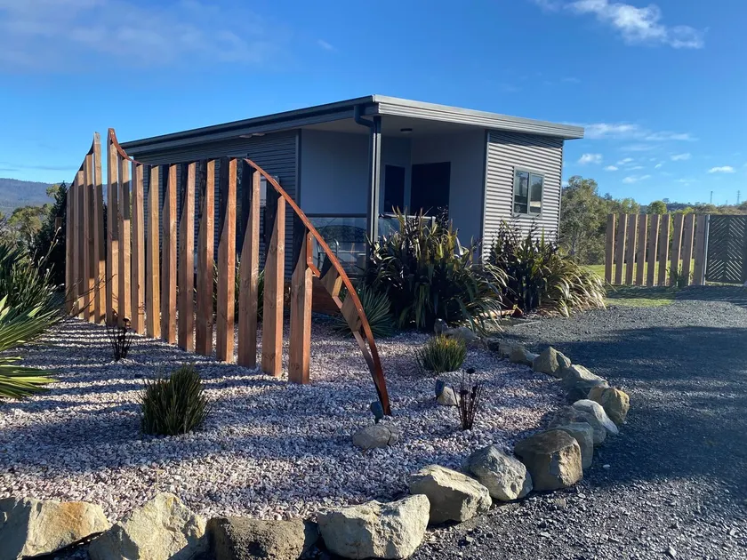 Derwent Mist Villas (Acacia Villa) - Image 1