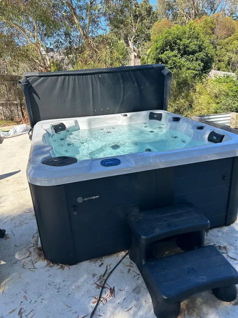 Peninsula Retreat - Image 1