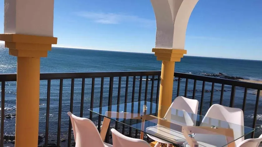 BALCON DEL MAR 2-3 A, APARTAMENT ON THE BEACH FRONT - Image 1
