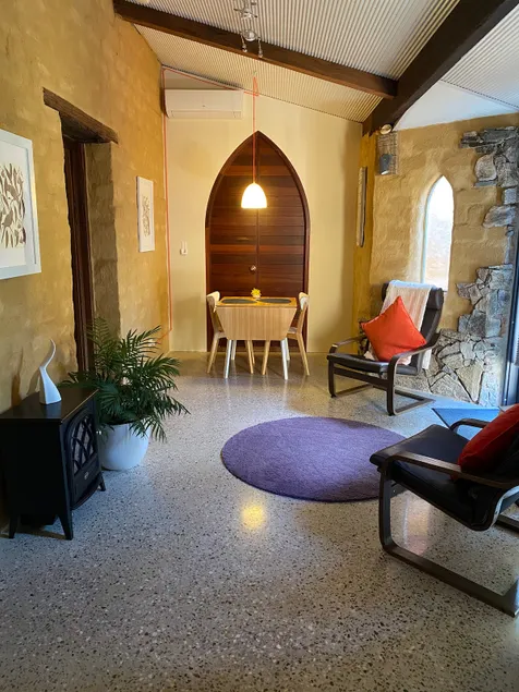 'No.21' Lux, Eco-friendly retreat/Elopement venue - Image 1
