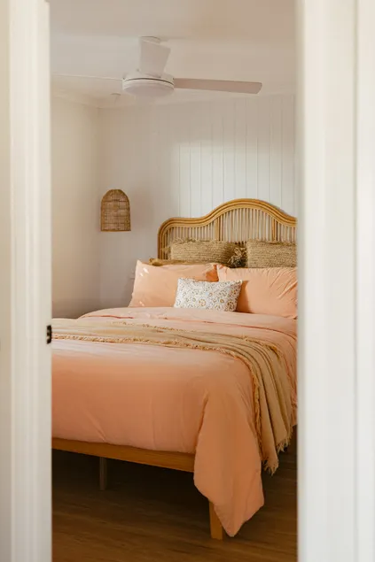 Sanbis Cabin~hidden retreat on the dunes~sea views - Image 1