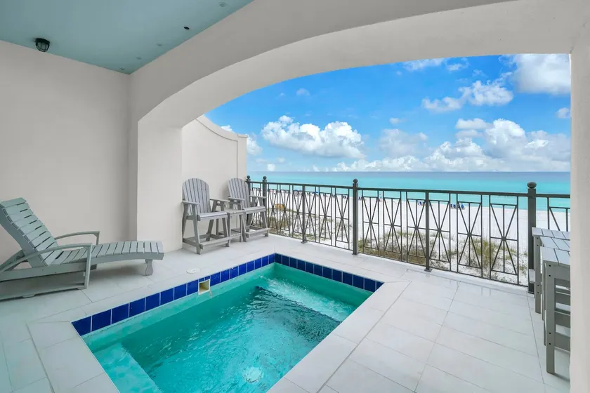 Remodeled Beachfront ~ EV Charger + Splash Pool - Image 1
