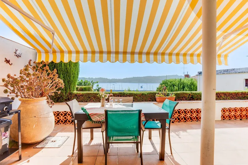 LA MALMAISON AP1064 Villefranche-sur-Mer, by RIVIERA HOLIDAY HOMES - Image 1