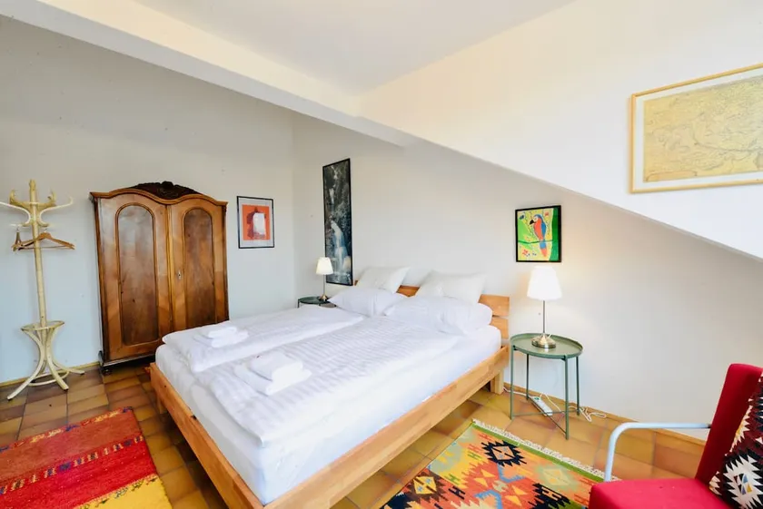 Charming Attic Apartment near Messe Wien and Center - Image 1