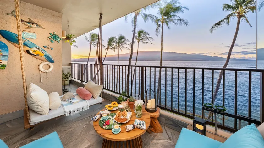 Spectacular luxury Oceanfront condo central Maui - Image 1