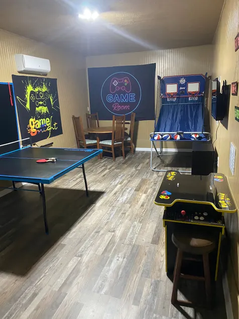 Family Fun Game Room - Image 1