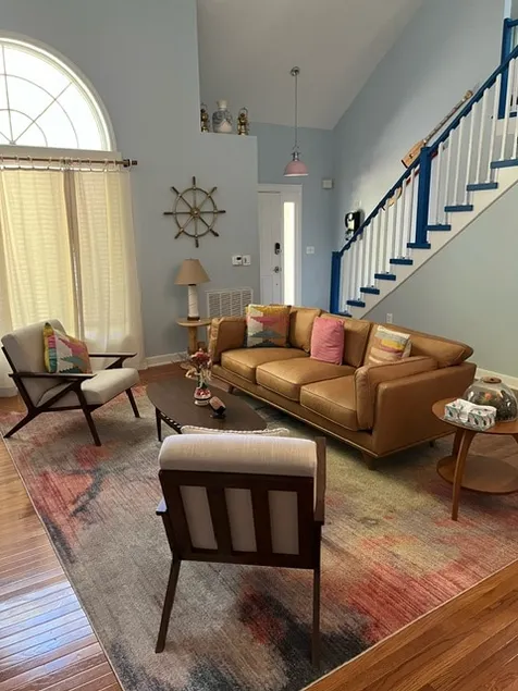 Sweet Retreat - Image 1