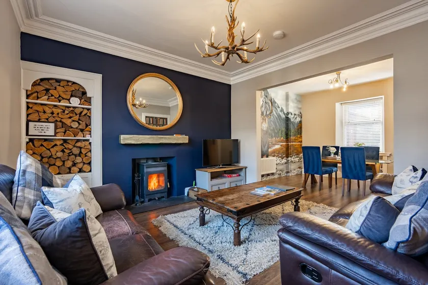 Innes Street Townhouse - Image 1
