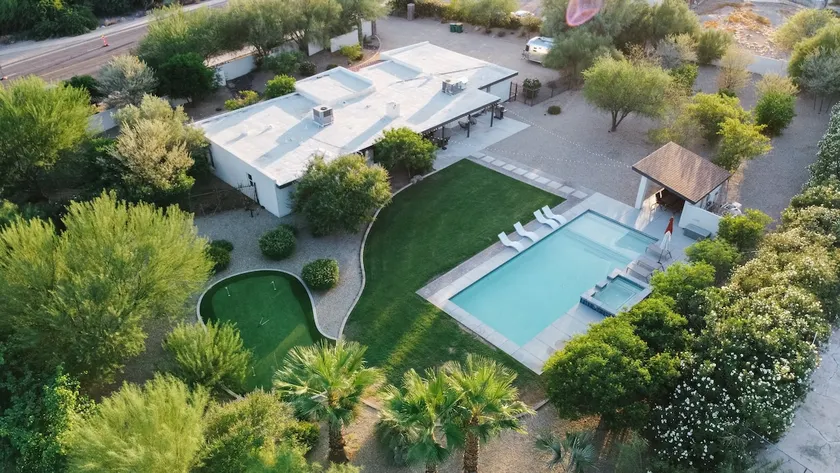 Lincoln Glow | Paradise Valley w/ Pool, Spa, Billiards, Airstream & Putting Green - Image 1