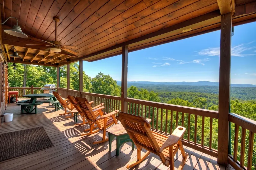 Amazing View - Mineral Bluff, GA - Take in Sweeping Mountain Views, Soak in the Hot Tub, Rack Up a G - Image 1