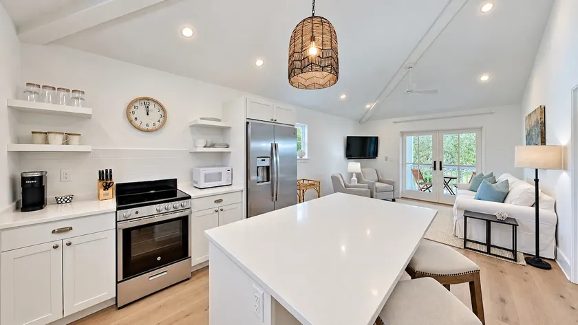 Crystal Blue Persuasion - 1BR/1BA Blue Mountain Beach Carriage House - Sleeps 2 - Image 1