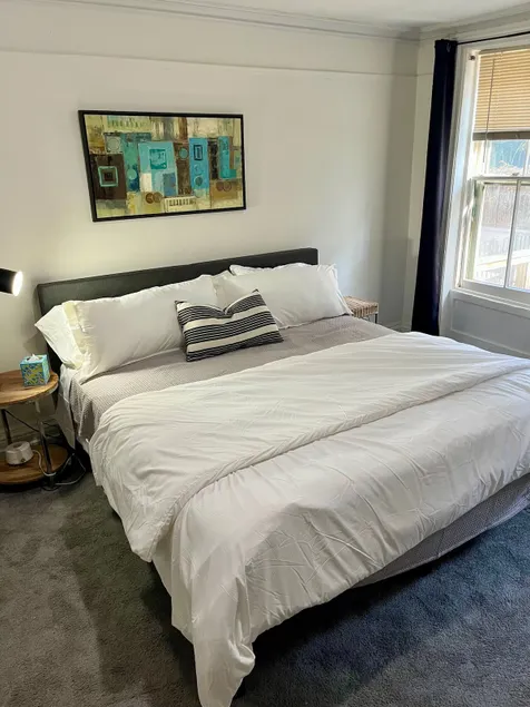 Charming one bedroom in the heart of Hoboken - Image 1