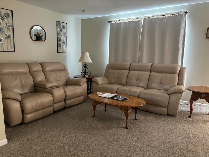 BBR Place- The Other Side - Image 1