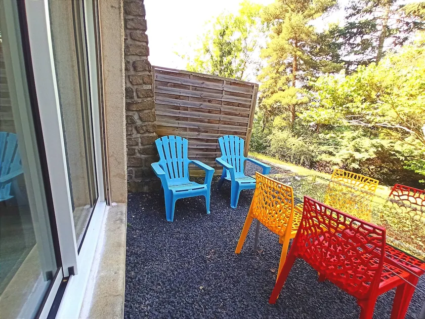 Nature apartment • Terrace & garden • 5 min to Le Puy - Image 1