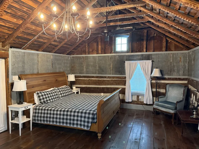 The Guesthouse at Downey Family Farm - Image 1
