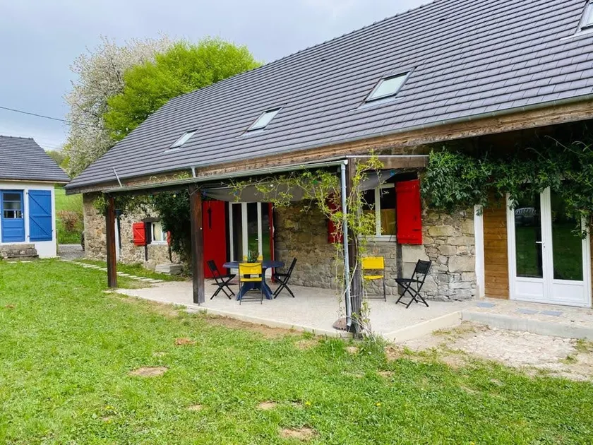 Appartement charmant Orgnac-sur-Vézère avec jardin et parking - Image 1