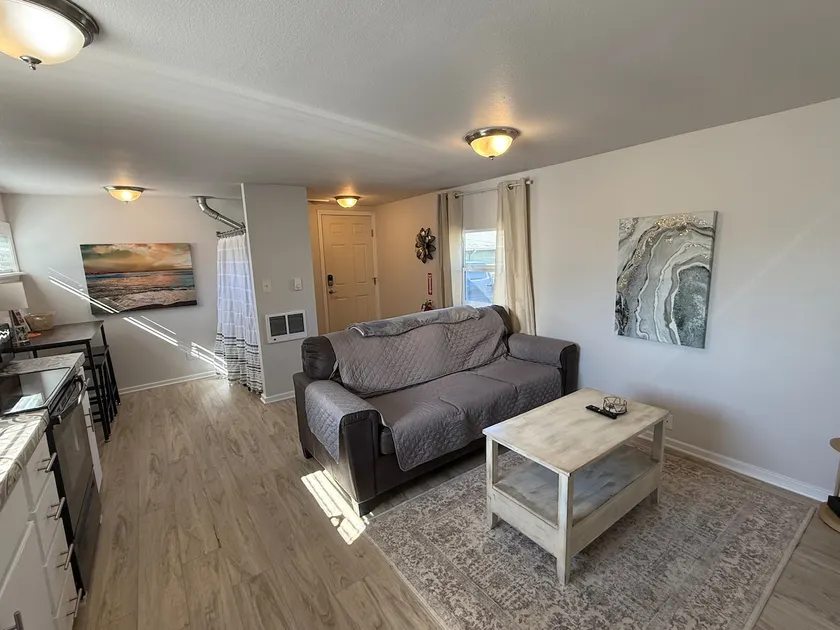 Nye Beach Cottage “D” - Image 1