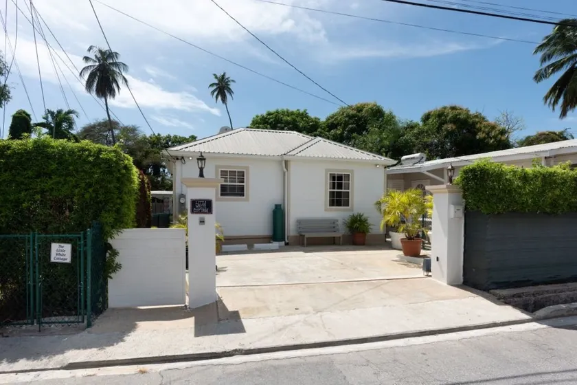 The Little White Cottage - Image 1