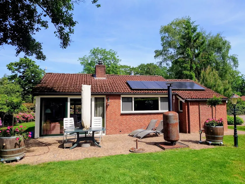 *Special: Quiet holiday home for 2 in Haaksbergen - Image 1