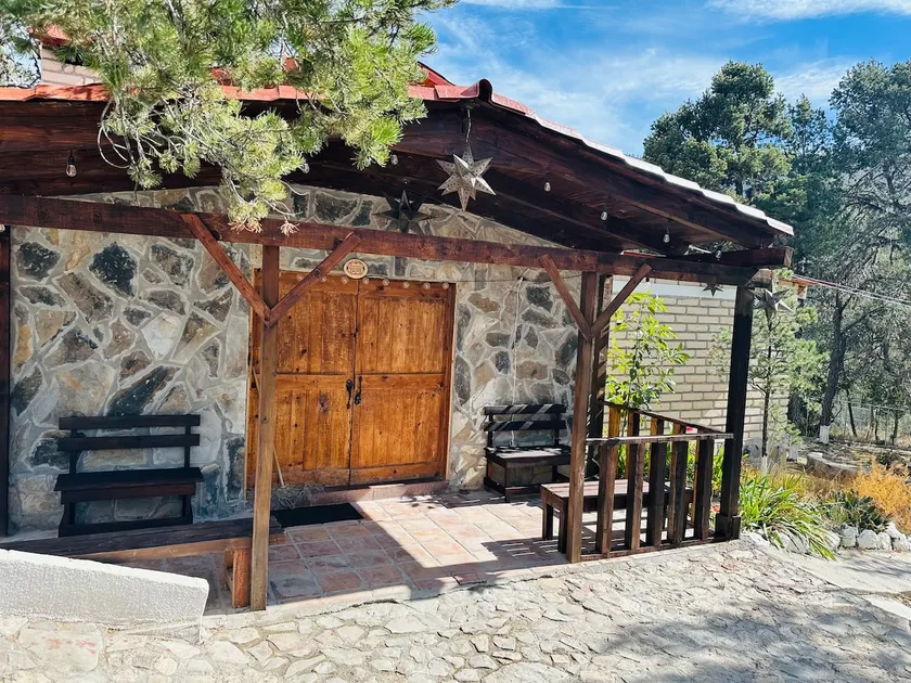 “EL CIELO” Luxury Cabin in the Sierra de Arteaga - Image 1